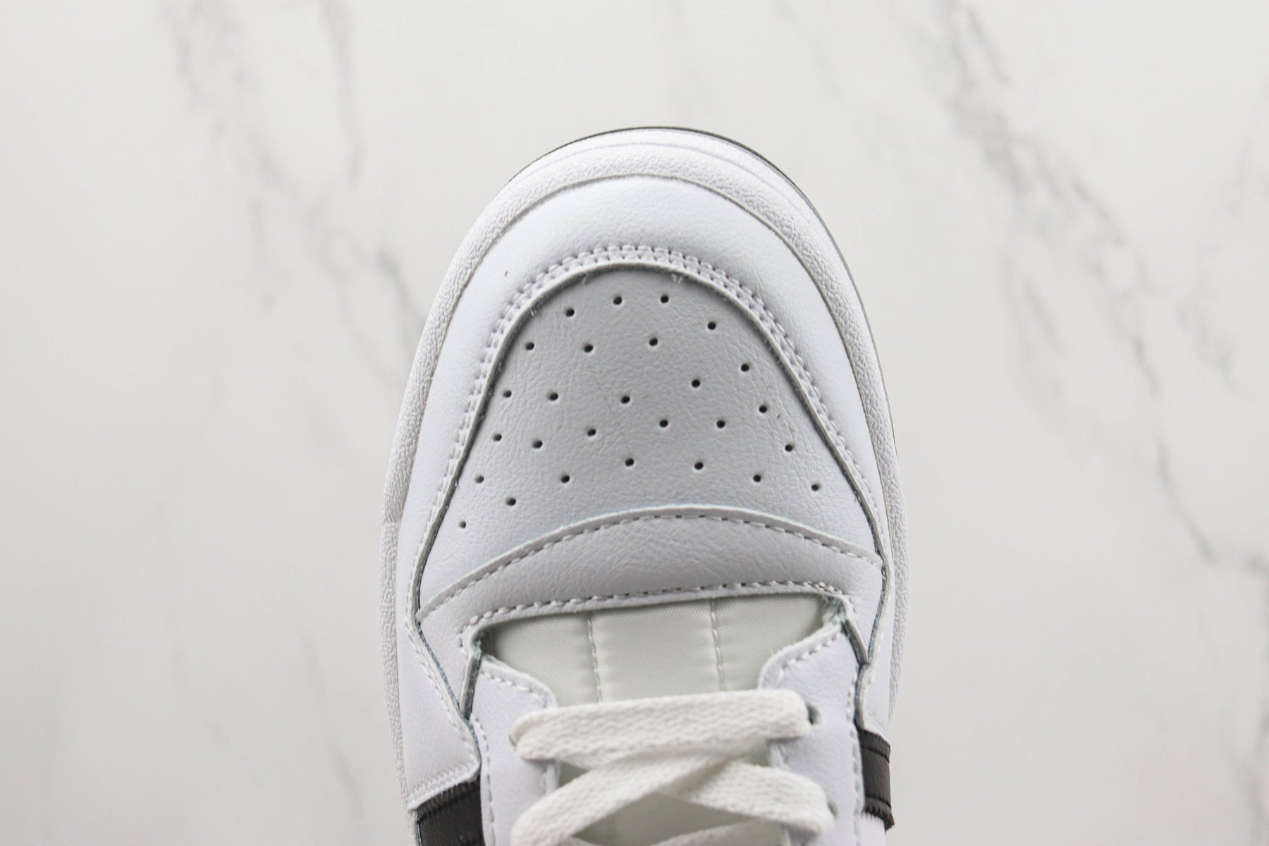 Adidas Forum Low White Black