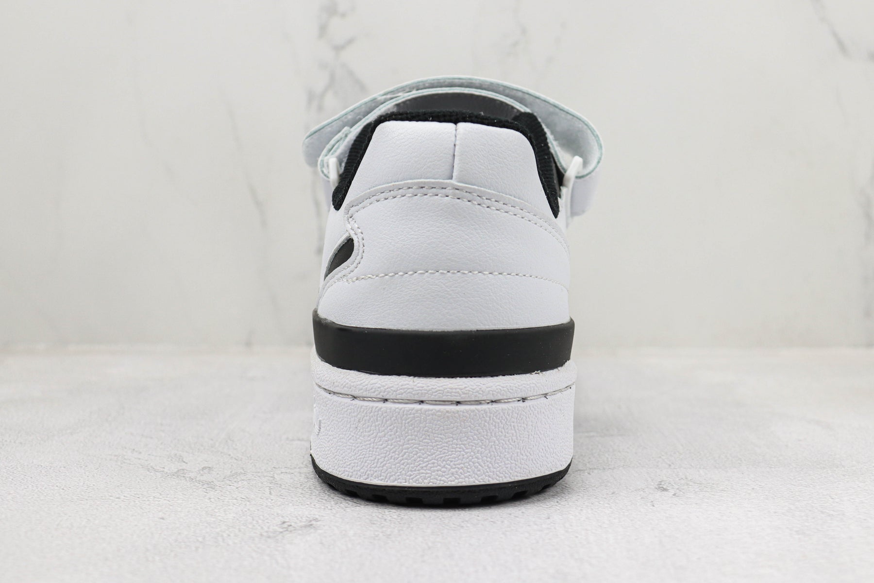 Adidas Forum Low White Black