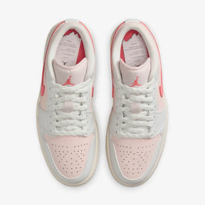 Air Jordan 1 Low SE Strawberry Milkshake