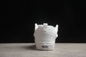 Tênis Vans Knu Skool - All White